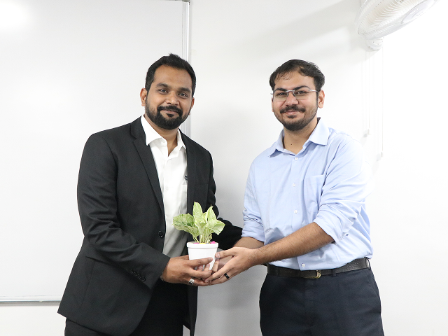 end of session applause