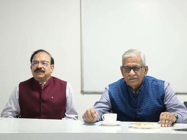 students attending HRM session