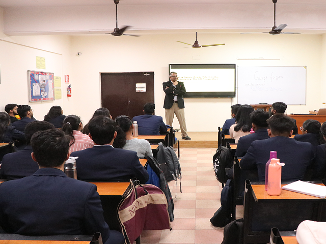 students in HR lecture