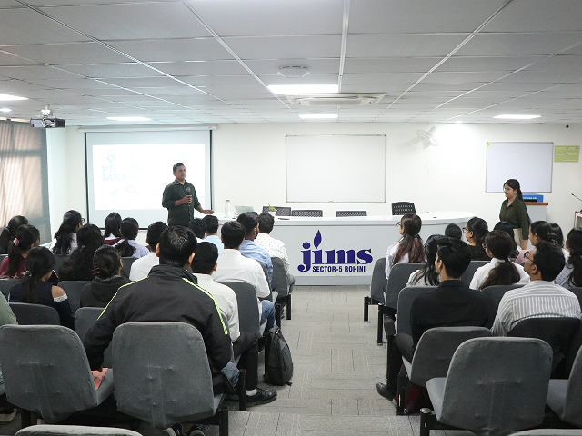 project management talk in progress