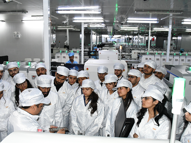 OPPO factory learning tour