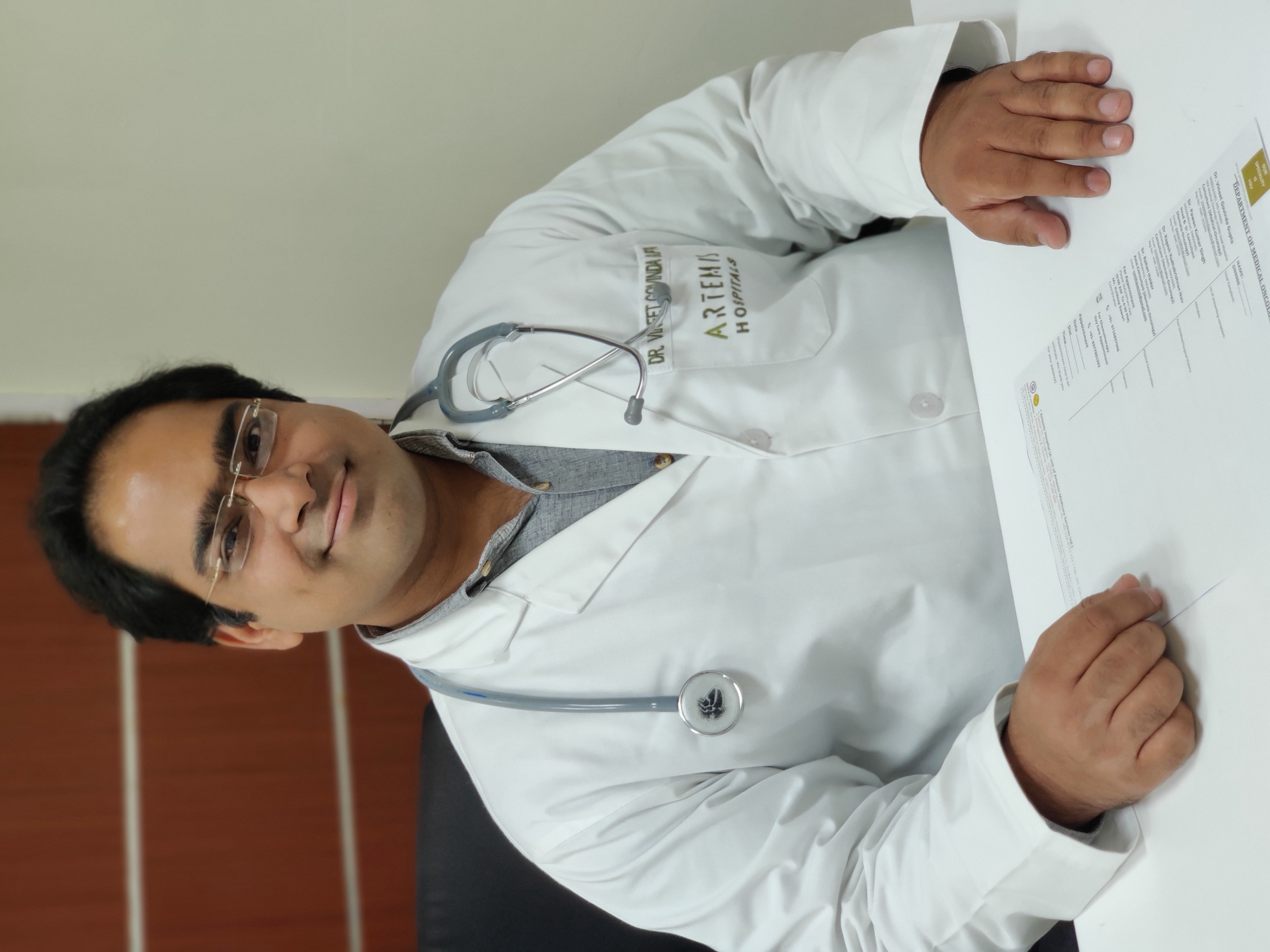 Dr. Vineet Govinda Gupta